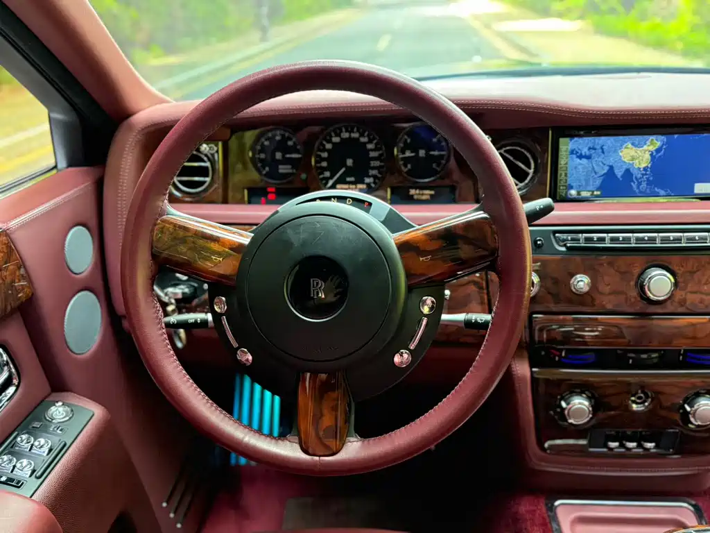 Rolls-Royce Phantom 2013 6.7L Extended Wheelbase EWB 2014 - thumbnail 21