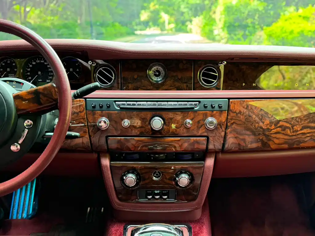 Rolls-Royce Phantom 2013 6.7L Extended Wheelbase EWB 2014 - thumbnail 22