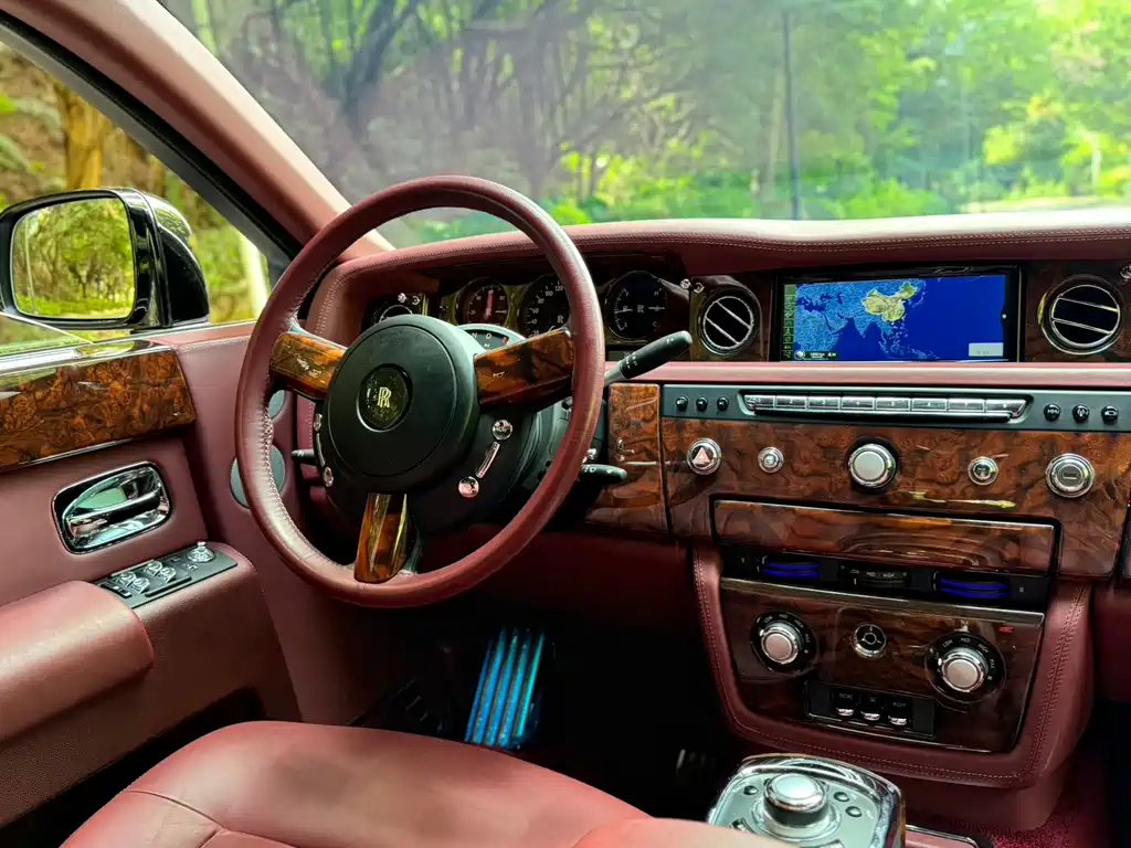 Rolls-Royce Phantom 2013 6.7L Extended Wheelbase EWB 2014 - thumbnail 23