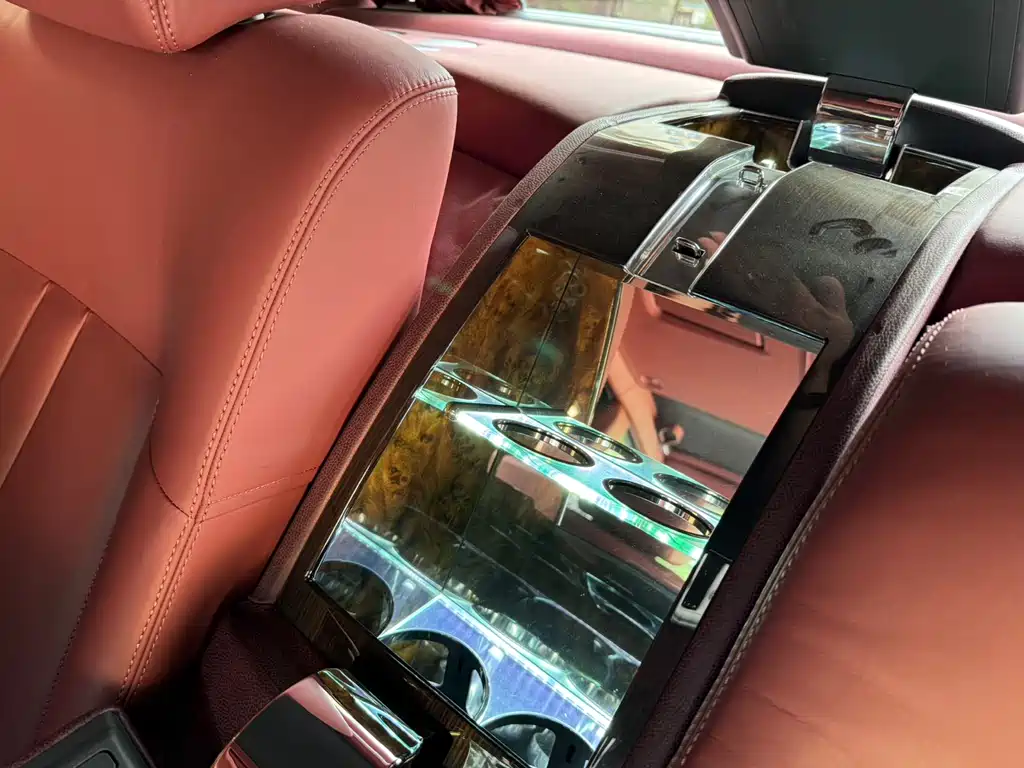 Rolls-Royce Phantom 2013 6.7L Extended Wheelbase EWB 2014 - thumbnail 24