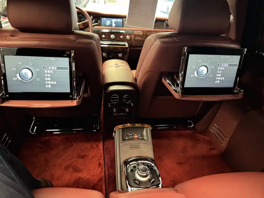 Rolls-Royce Phantom 2013 6.7L Extended Wheelbase EWB 2014 - thumbnail 27