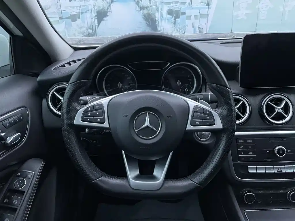 Mercedes-Benz Mercedes-Benz GLA 2019 GLA 200 Dynamic 2019 - thumbnail 15