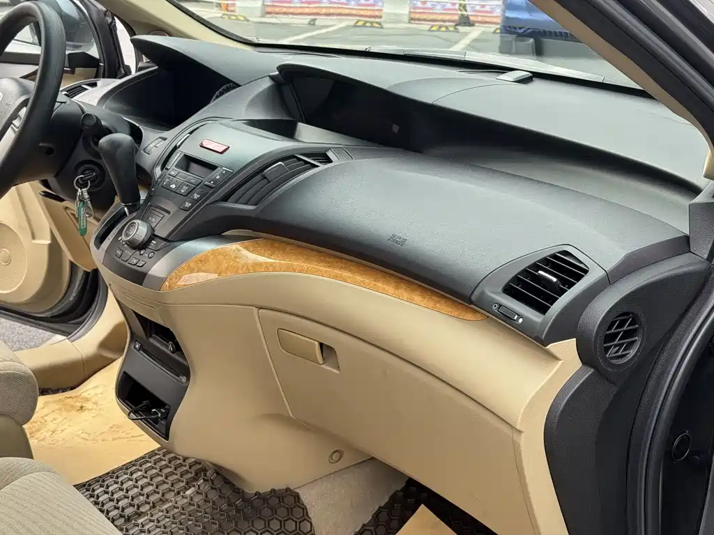 Honda Honda Odyssey 2009 2.4L Comfort Edition 2010 - thumbnail 18