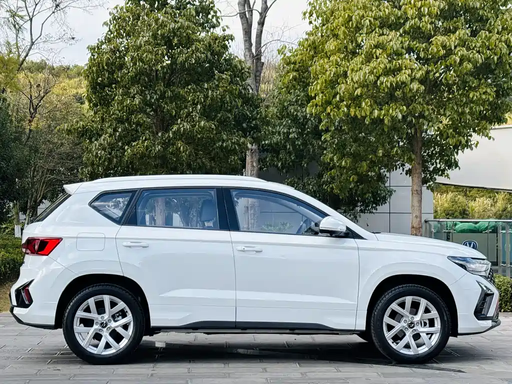 Jetta Jetta VS5 2025 280TSI Automatic Good Fortune Plus Edition 2025 - thumbnail 5