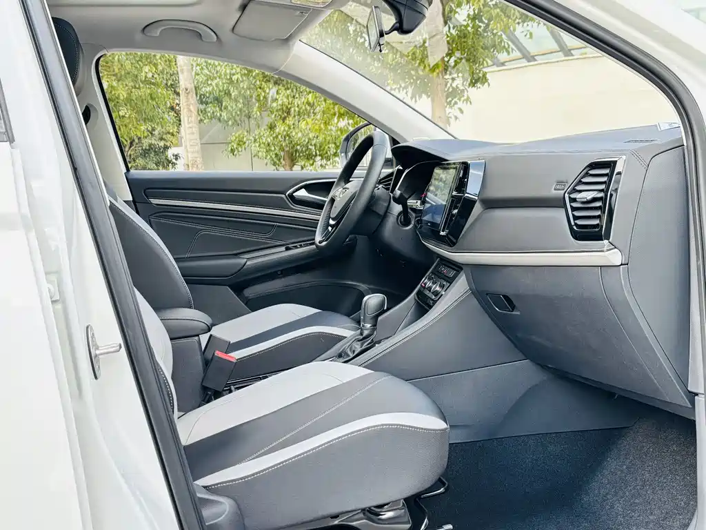 Jetta Jetta VS5 2025 280TSI Automatic Good Fortune Plus Edition 2025 - thumbnail 11