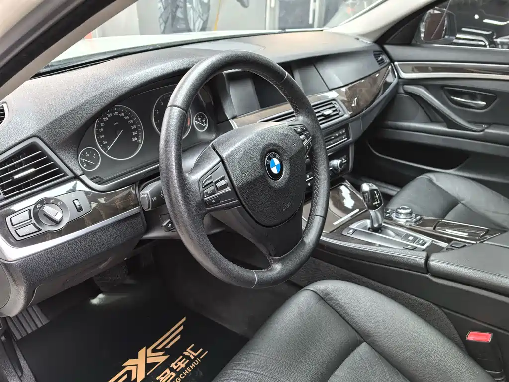 BMW BMW 5 Series 2012 523Li Luxury Edition 2012 - thumbnail 11