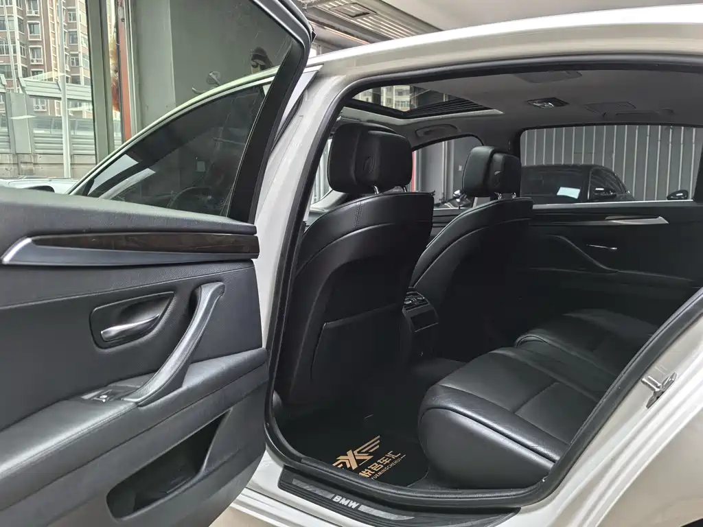 BMW BMW 5 Series 2012 523Li Luxury Edition 2012 - thumbnail 12