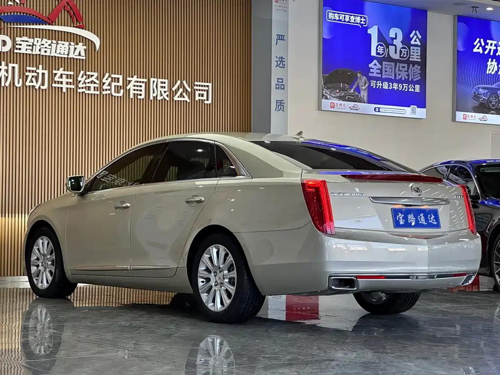 Cadillac Cadillac XTS 2013 28T Luxury 2013 - thumbnail 4