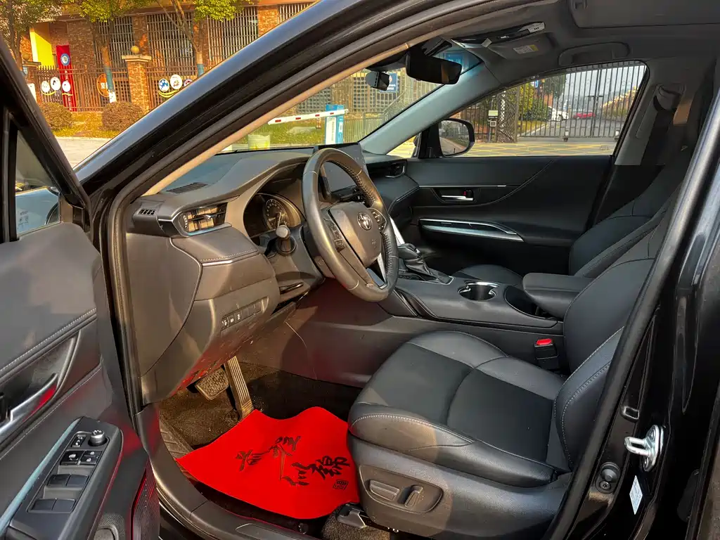 Toyota Venza 2023 2.0L CVT AWD Luxury Edition 2024 - thumbnail 6