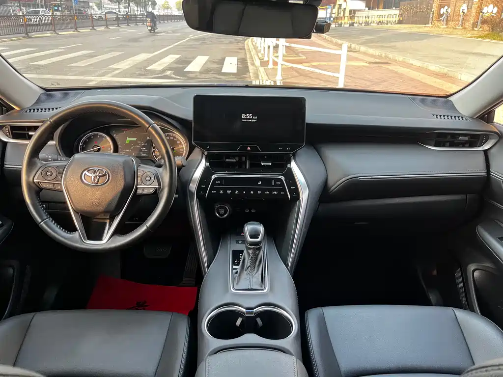 Toyota Venza 2023 2.0L CVT AWD Luxury Edition 2024 - thumbnail 8
