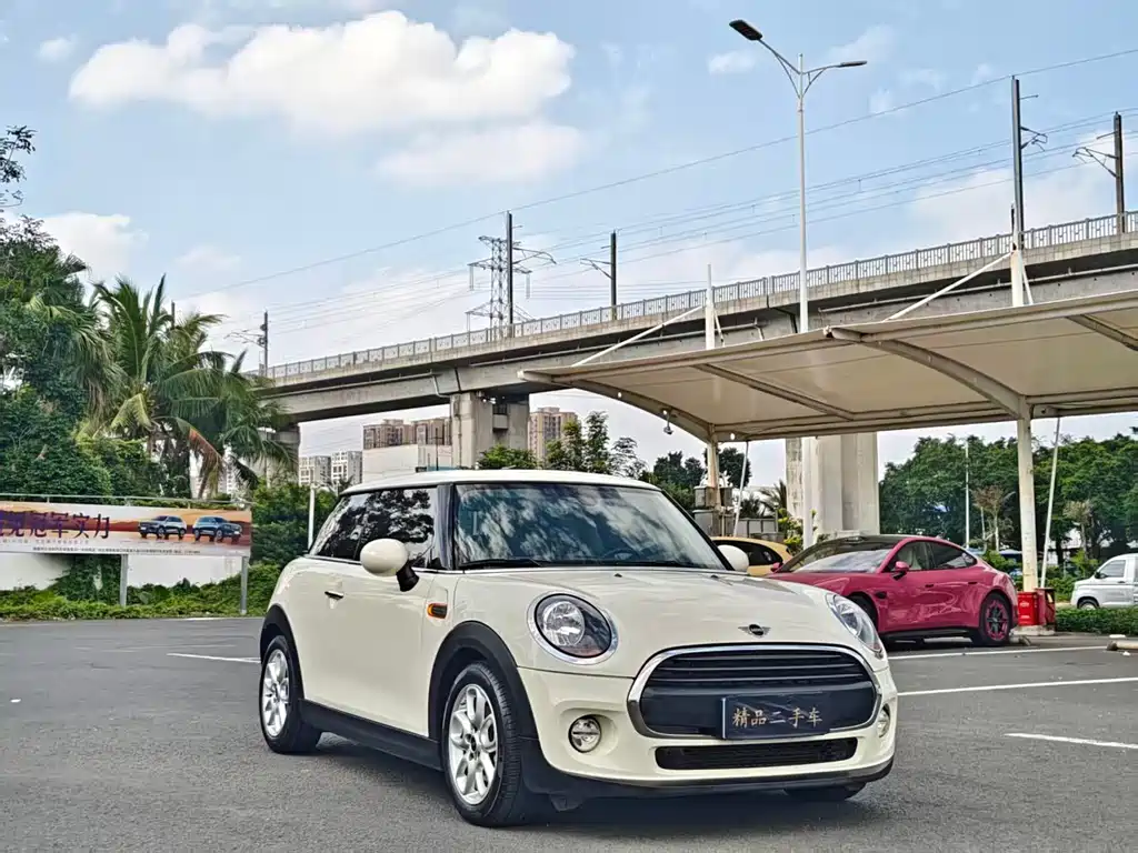 MINI MINI 2018 1.5T ONE 2019 - thumbnail 3