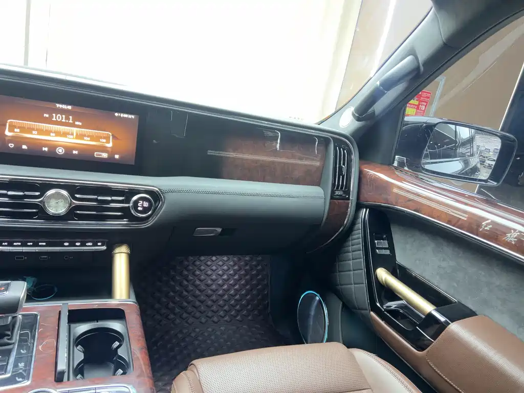 Hongqi Hongqi Jin Kui Hua Guoyao 2022 4.0T Elegant Qihang Edition 6-seater 2022 - thumbnail 18