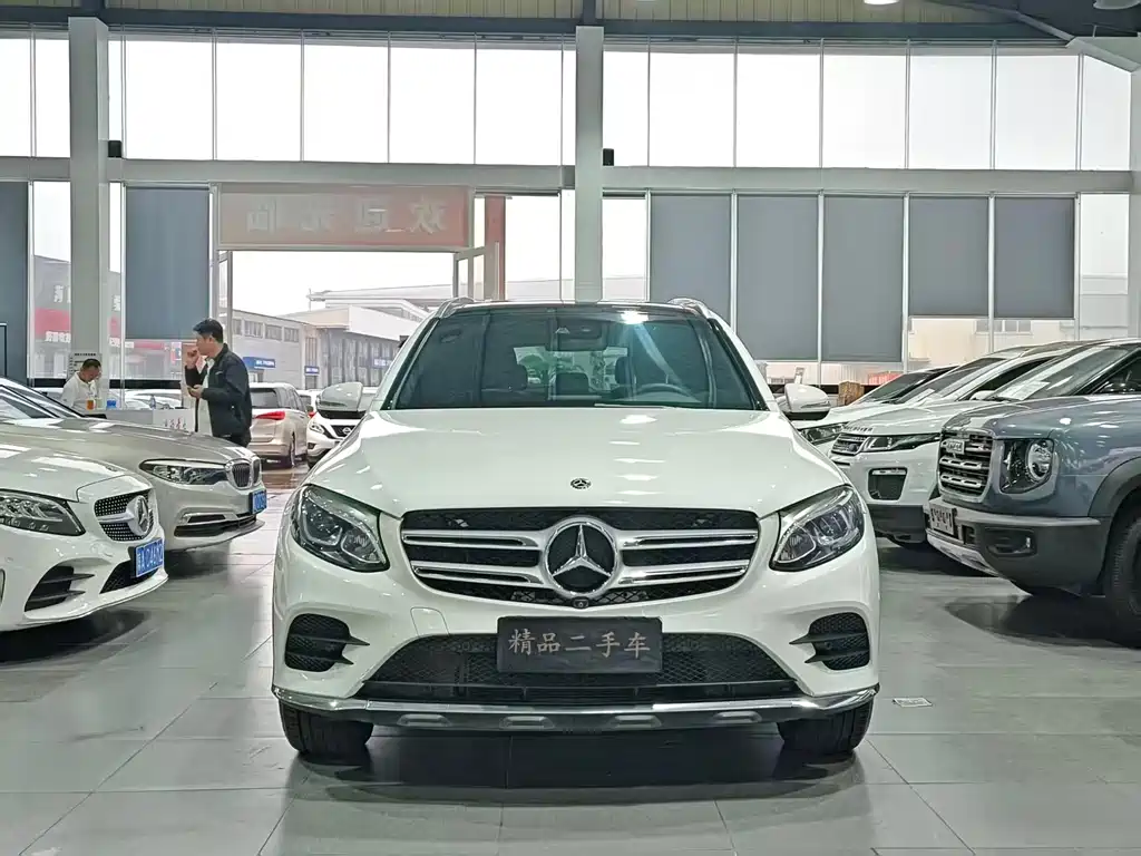 Mercedes-Benz Mercedes-Benz GLC 2019 GLC 260 4MATIC Dynamic Model 2019 - thumbnail 2