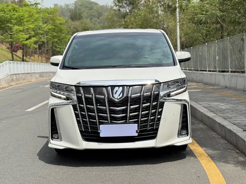 Toyota Alphard 2018 Model Year Facelift 3.5L Executive Version 2019 - thumbnail 6