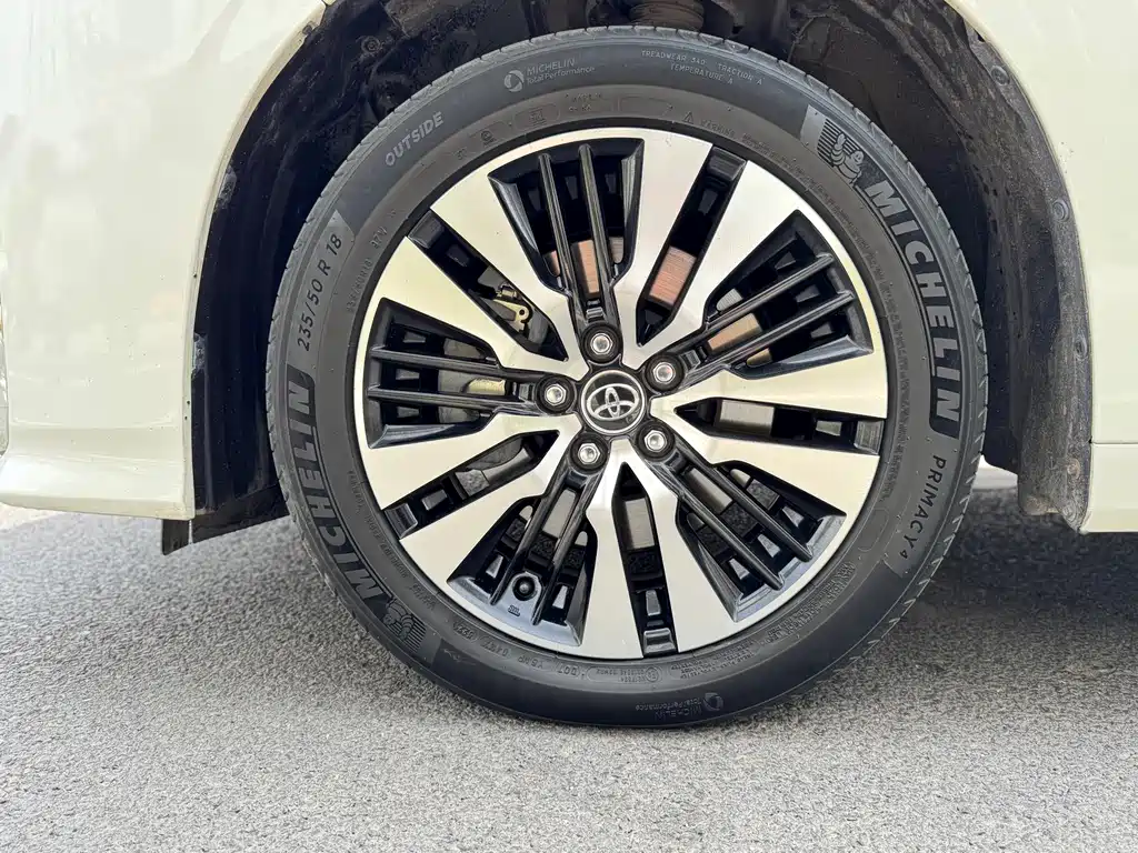 Toyota Alphard 2018 Model Year Facelift 3.5L Executive Version 2019 - thumbnail 26