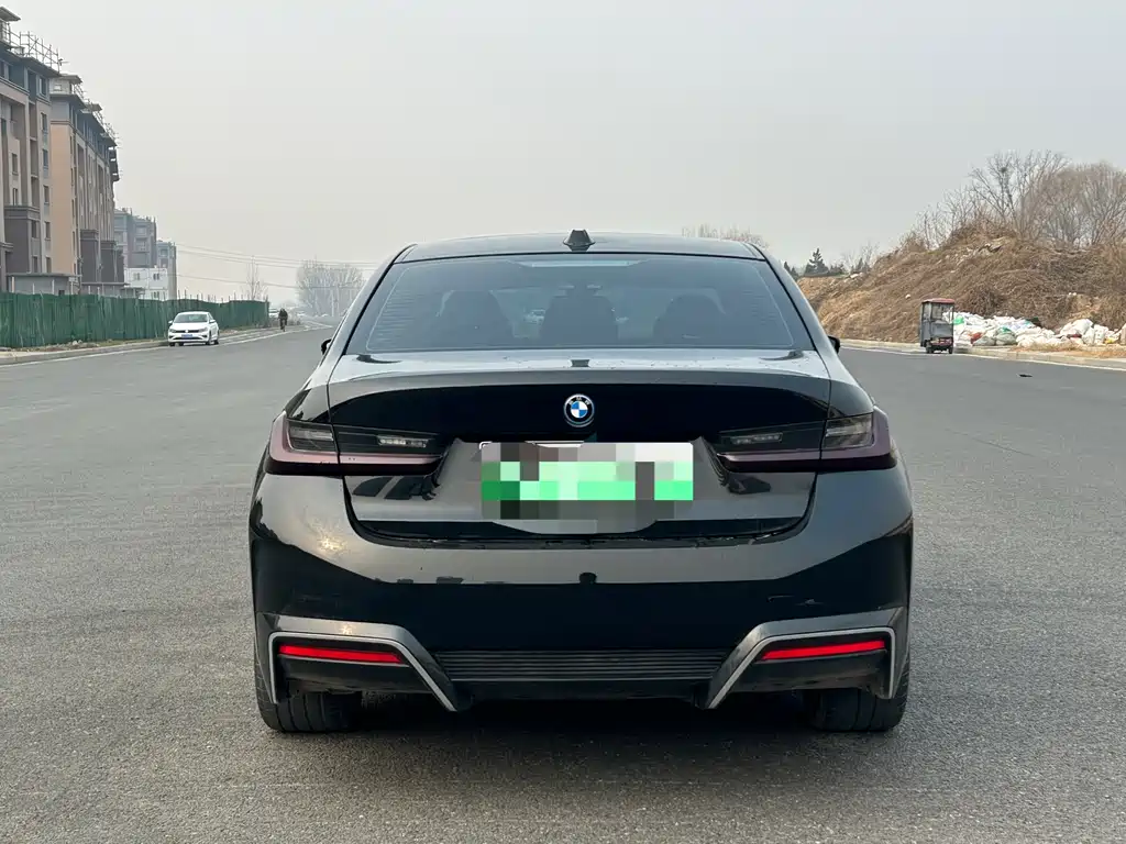 BMW BMW i3 2024 eDrive 35 L 2024 - thumbnail 5