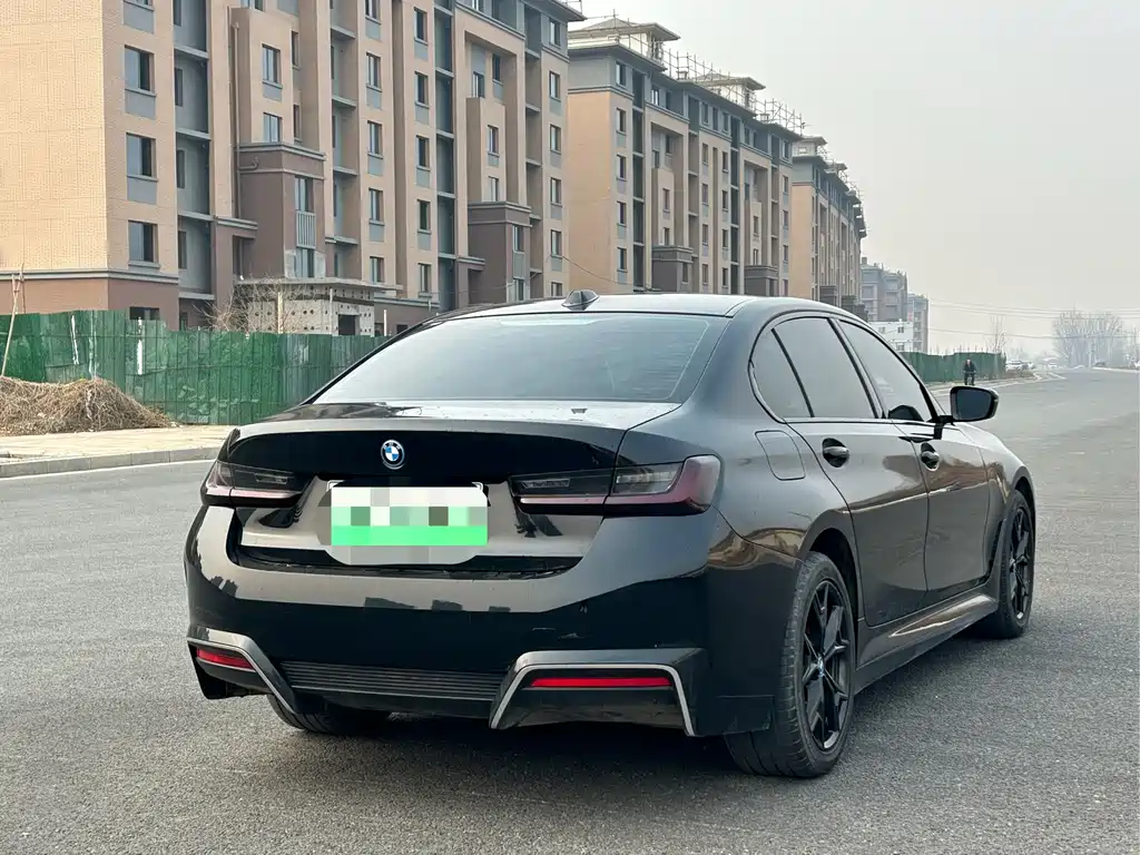 BMW BMW i3 2024 eDrive 35 L 2024 - thumbnail 6