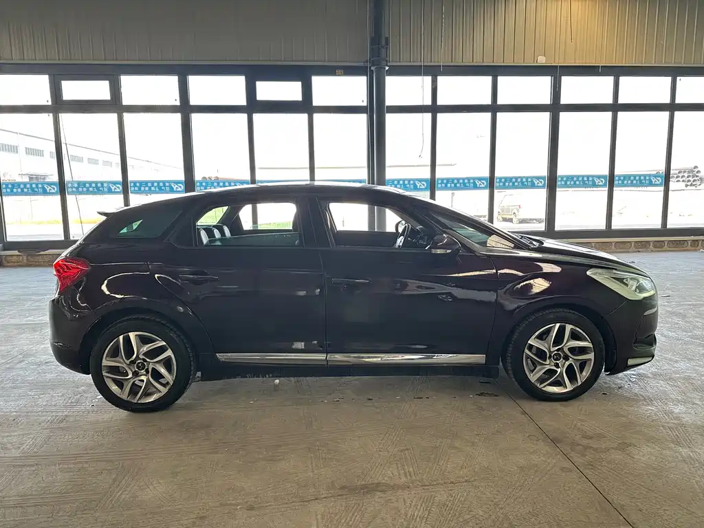 DS DS 5 2015 1.6T Elegant Edition THP160 2015 - thumbnail 4