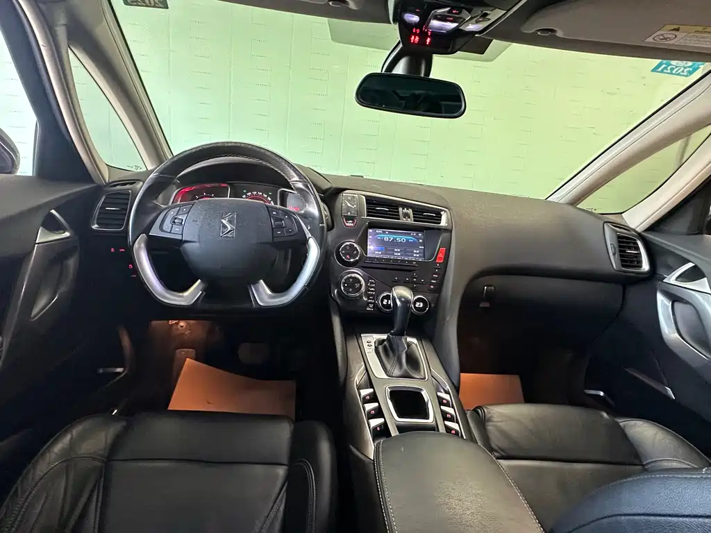 DS DS 5 2015 1.6T Elegant Edition THP160 2015 - thumbnail 10