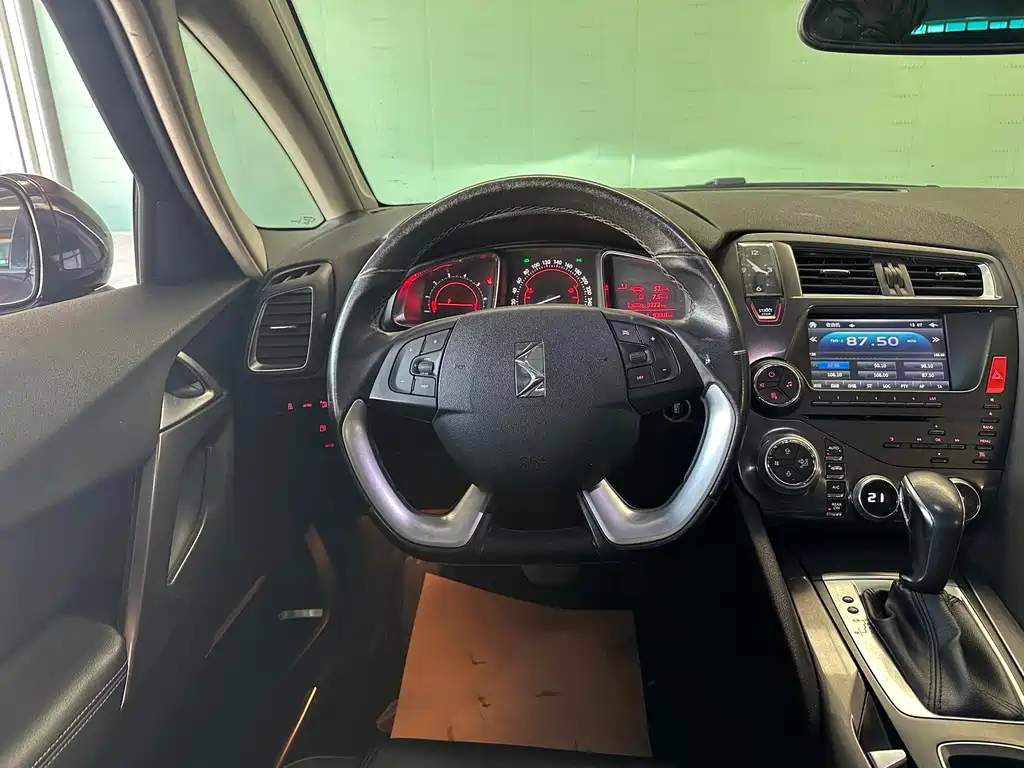 DS DS 5 2015 1.6T Elegant Edition THP160 2015 - thumbnail 12
