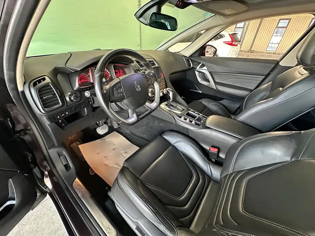 DS DS 5 2015 1.6T Elegant Edition THP160 2015 - thumbnail 15