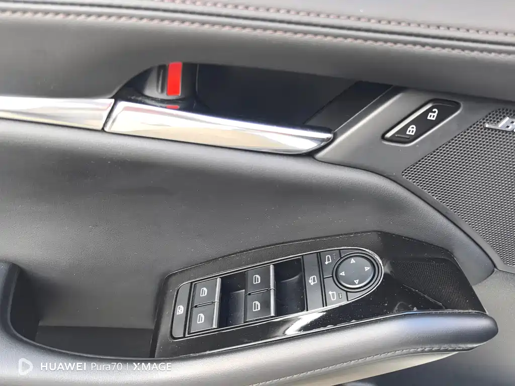 Mazda Mazda 3 Axela 2021 2.0L Automatic Elegant Edition 2021 - thumbnail 6