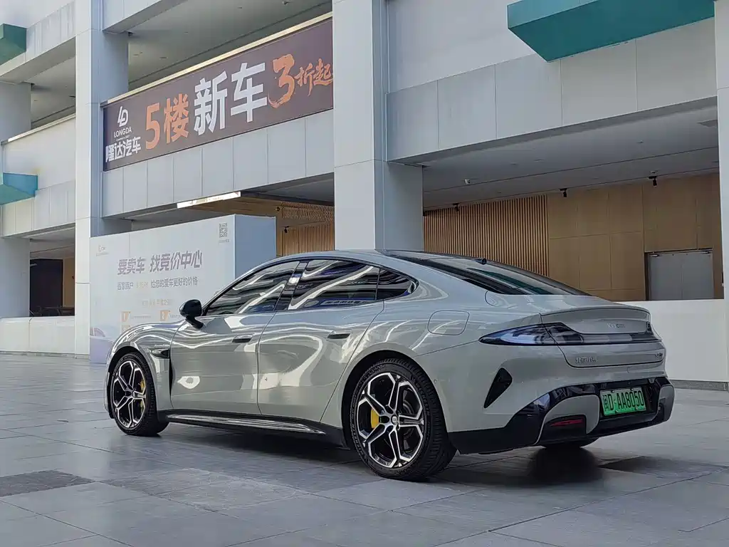 Xiaomi Motors Xiaomi SU7 2024 AWD Max Founder Edition 2024 - thumbnail 4