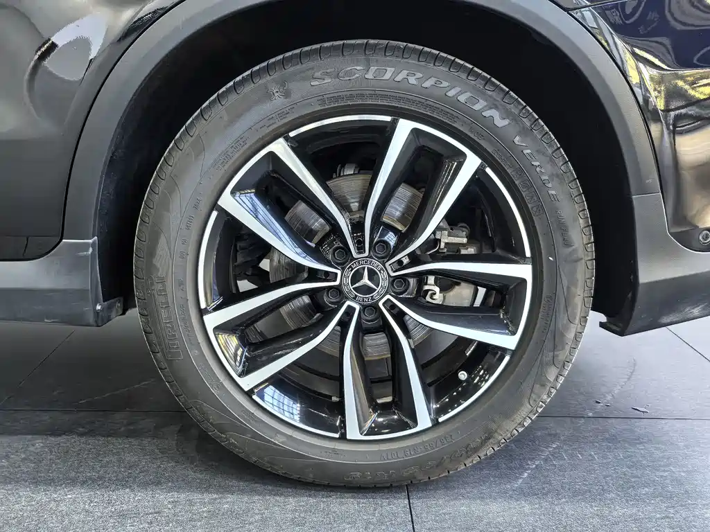 Mercedes-Benz Mercedes-Benz GLC 2021 GLC 260 L 4MATIC Luxury 2021 - thumbnail 4