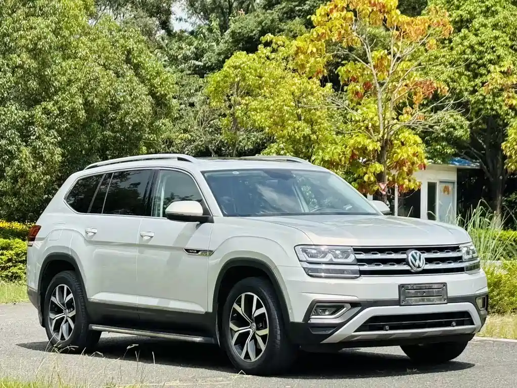 Volkswagen Teramont 2017 380TSI 4Motion Luxury Edition 2017 - thumbnail 3