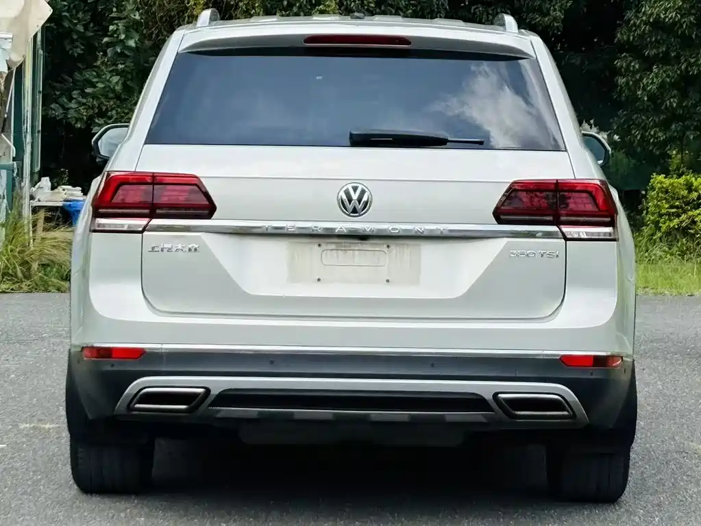 Volkswagen Teramont 2017 380TSI 4Motion Luxury Edition 2017 - thumbnail 4