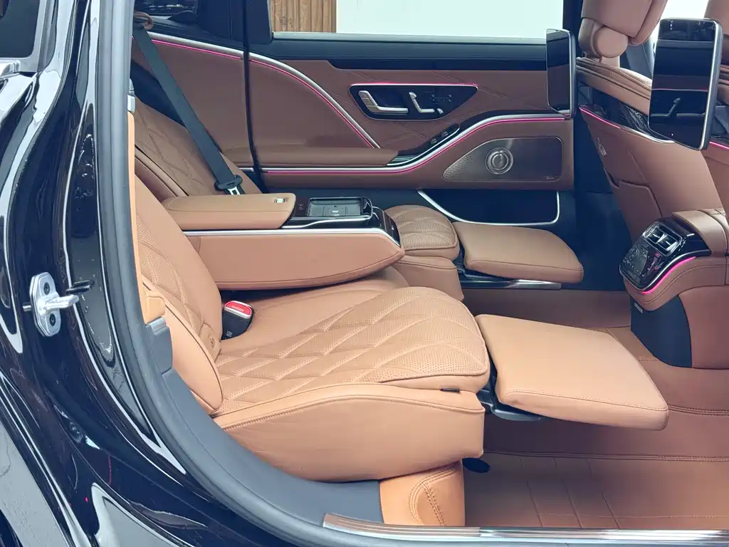 Mercedes-Benz Maybach S-Class 2023 S 480 4MATIC 2023 - thumbnail 19
