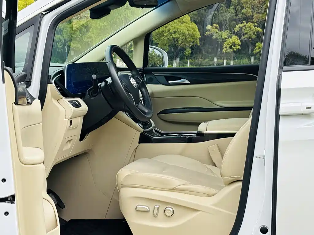 Buick Buick GL8 2023 ES Landmark Luxury Edition 2023 - thumbnail 9