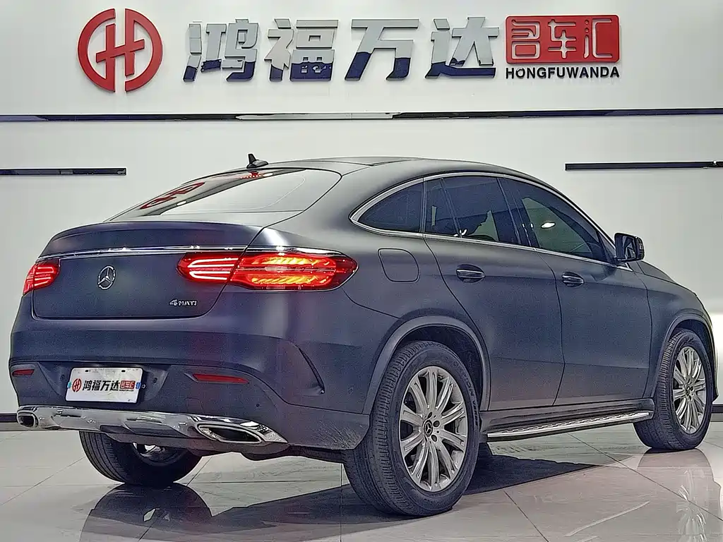 Mercedes-Benz Mercedes-Benz GLE Coupe 2017 GLE 320 4MATIC Coupé SUV 2018 - thumbnail 4