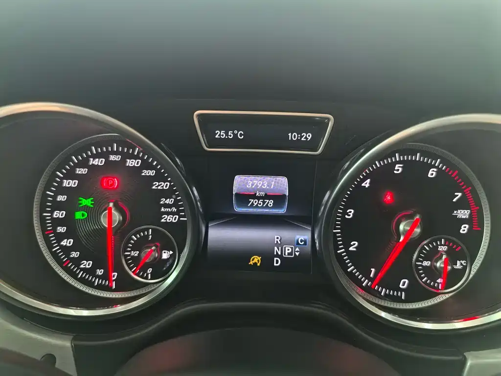 Mercedes-Benz Mercedes-Benz GLE Coupe 2017 GLE 320 4MATIC Coupé SUV 2018 - thumbnail 10