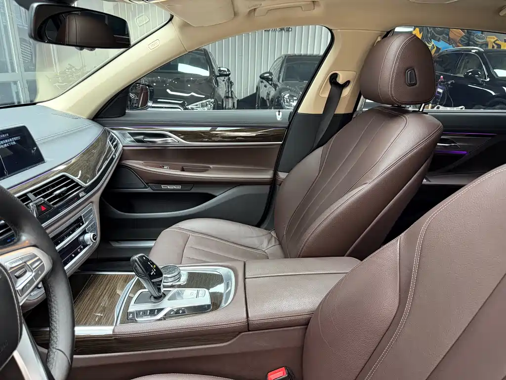 BMW BMW 7 Series 2016 730Li Leading Edition 2017 - thumbnail 18