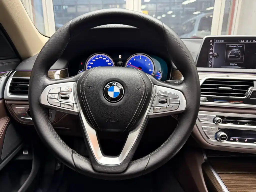 BMW BMW 7 Series 2016 730Li Leading Edition 2017 - thumbnail 24