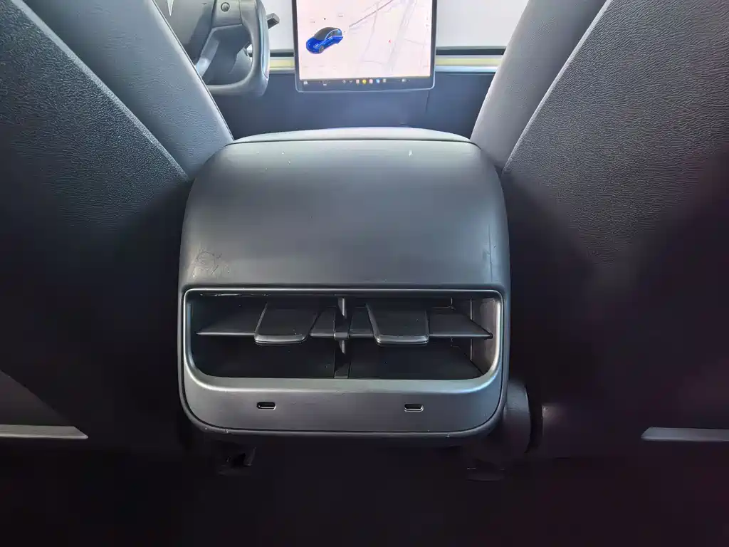 Tesla Model 3 Standard Range Rear-Wheel Drive Plus 2020 Refresh 2021 - thumbnail 10