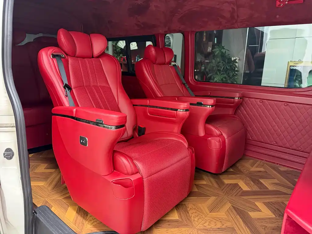 Toyota Toyota Hiace 2021 3.5L Automatic 2022 - thumbnail 10