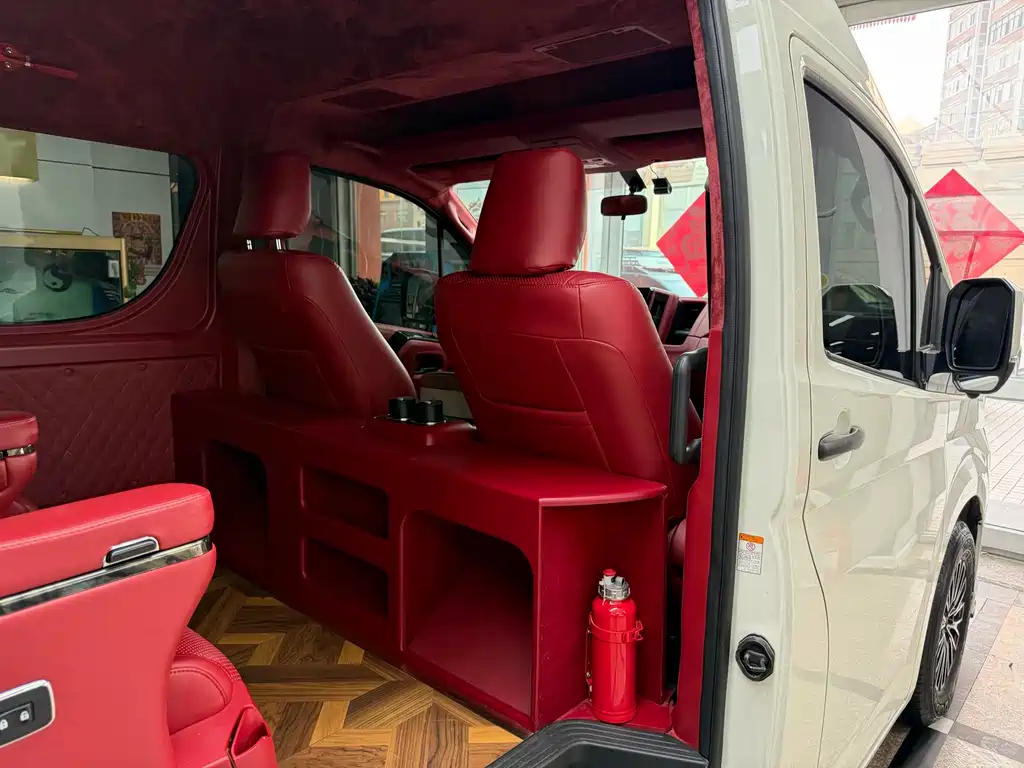 Toyota Toyota Hiace 2021 3.5L Automatic 2022 - thumbnail 12