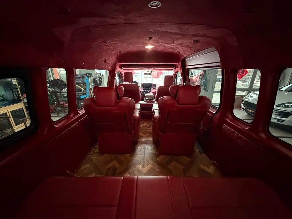 Toyota Toyota Hiace 2021 3.5L Automatic 2022 - thumbnail 28
