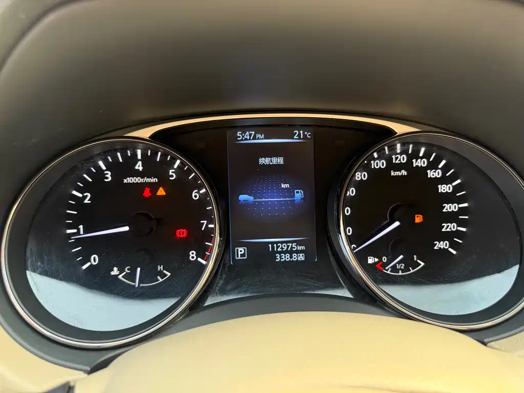 Nissan Nissan X-Trail 2015 2.0L CVT Comfort MAX 2WD 2016 - thumbnail 19