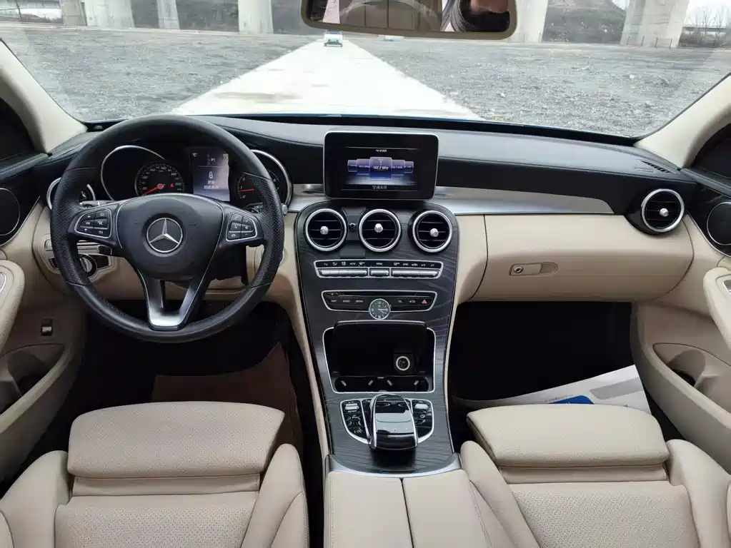 Mercedes-Benz Mercedes-Benz C-Class 2015 Model Year Facelift C 200 L Sport 2016 - thumbnail 5