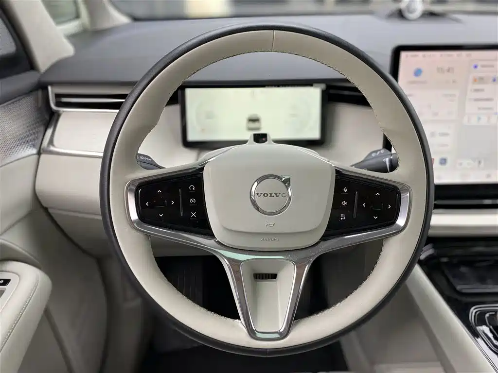 Volvo Volvo EM90 2025 Ultra Six-Seat 2025 - thumbnail 6