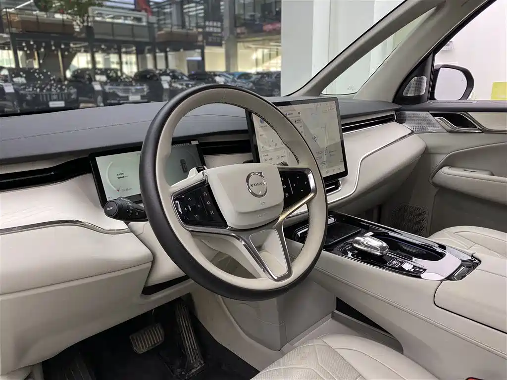 Volvo Volvo EM90 2025 Ultra Six-Seat 2025 - thumbnail 7