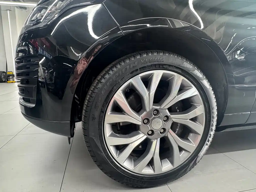 Land Rover Range Rover 2021 3.0 L6 Autobiography Long Wheelbase Classic Edition 2020 - thumbnail 3