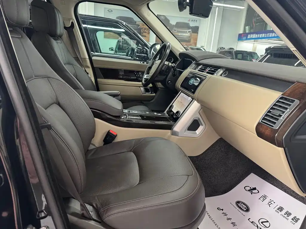 Land Rover Range Rover 2021 3.0 L6 Autobiography Long Wheelbase Classic Edition 2020 - thumbnail 5