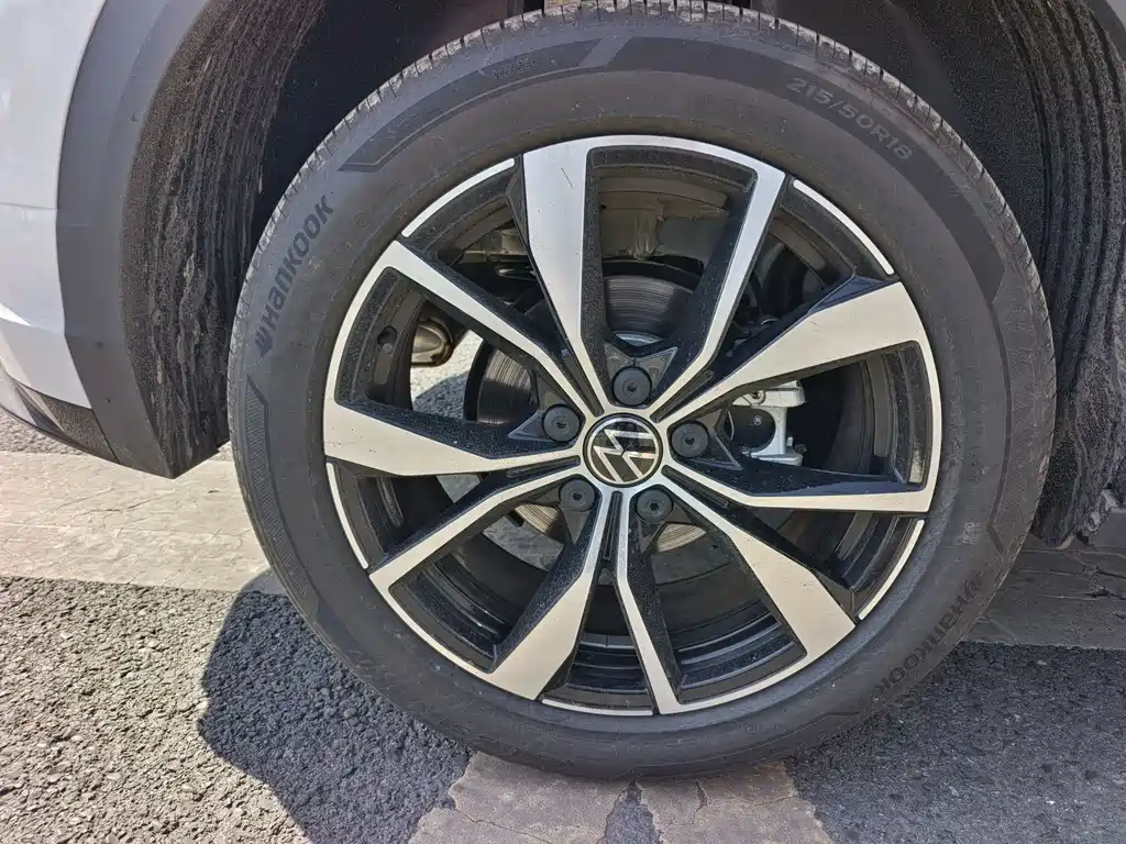Volkswagen T-ROC 2025 Model Year Facelift Two 300TSI DSG Front-Wheel Drive Dawn Edition 2026 - thumbnail 15