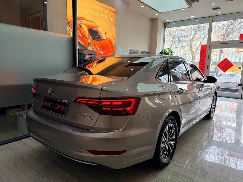 Volkswagen Volkswagen Sagitar 2020 280TSI DSG Comfort Model VI 2020 - thumbnail 3