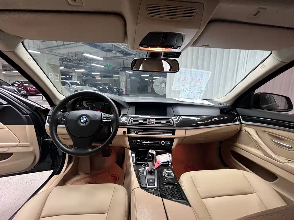 BMW BMW 5 Series 2012 530Li Leading Edition 2012 - thumbnail 5