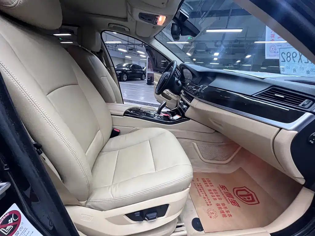 BMW BMW 5 Series 2012 530Li Leading Edition 2012 - thumbnail 8